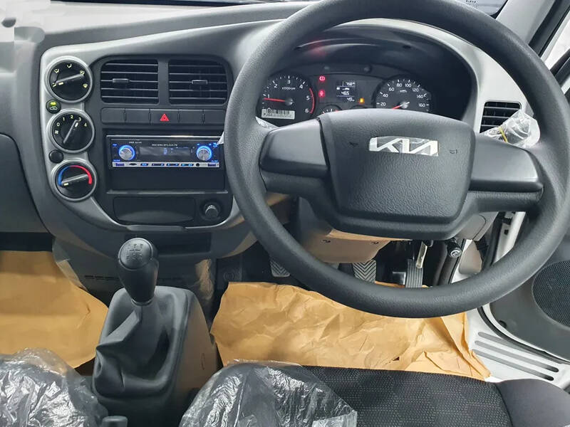 Kia Shehzore K2700 Kia Shehzore K2700